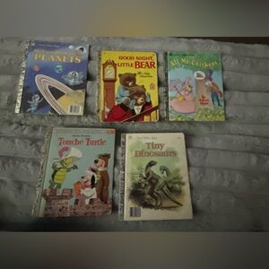 Bundle of 5 A Little Golden Books